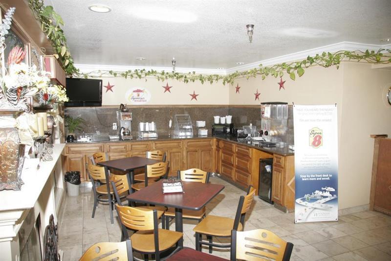 Inn At King City Esterno foto